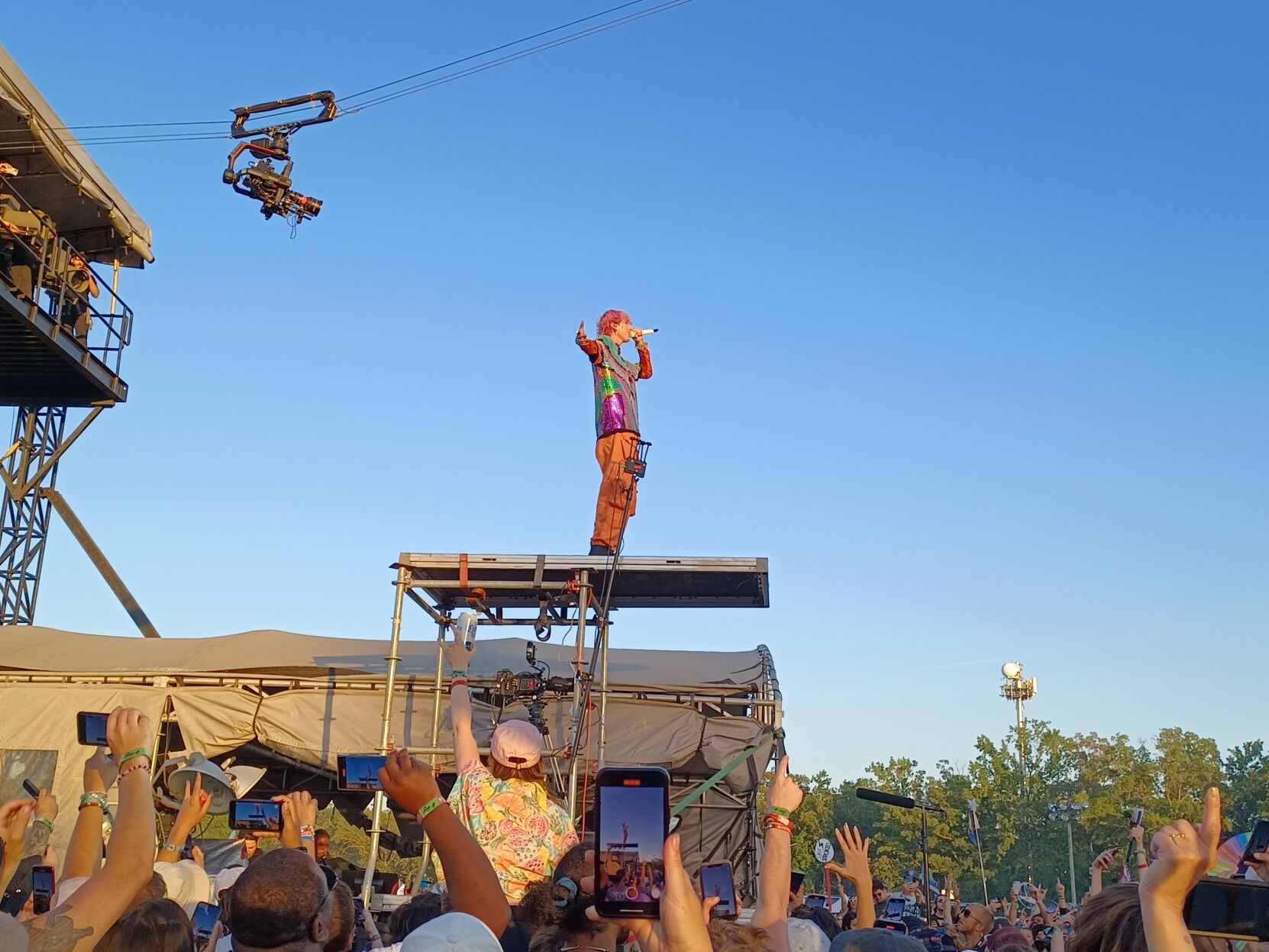 Machine Gun Kelly at Bonnaroo 2022 by Kahwit Tela
